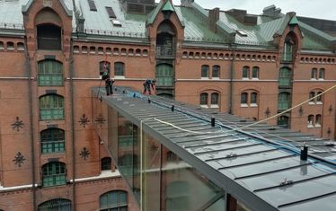 Wb 03 kw 14 2022 n 1119 fensterputzer