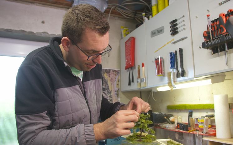 DMAX Duell FOLGE 4 TIEF IM WALD TEAM SVEN ZAGER BAU 03