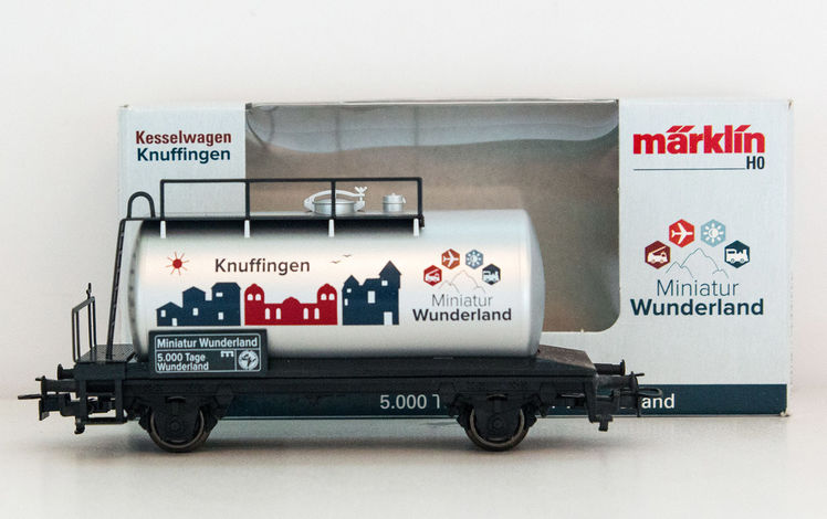 Sonderwagenserie H0 500 Tage Knuffingen