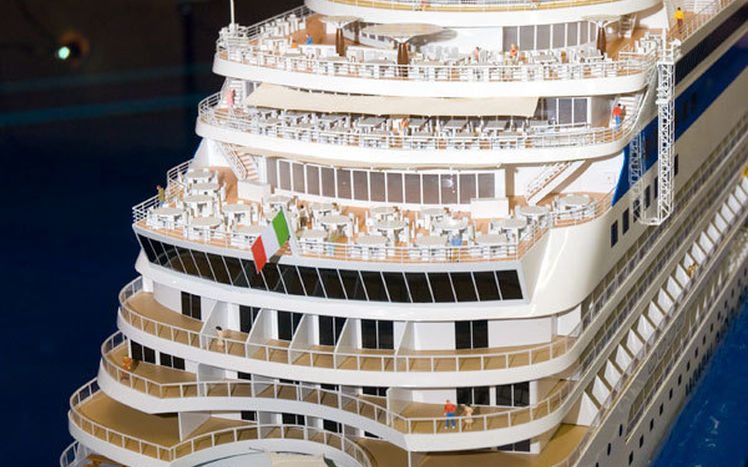 Schiffe Aida 5