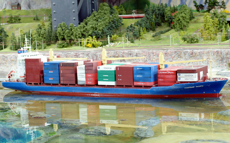 Contship Pacific 1