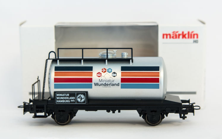 Sonderwagen Kesselwagen Streifen 2017