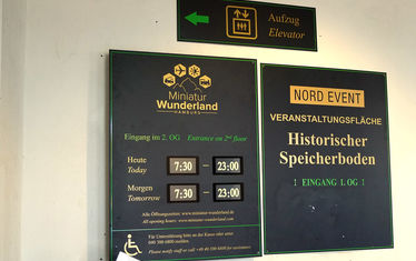 WB 01 2019 Nr 983 dasandere Treppenhaus