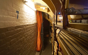 WB 05 2020 Nr 1003 Orangene Kunst