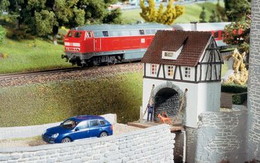 Knuffingen Burg Eingang