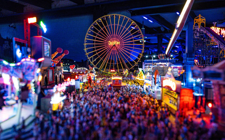 Mitteldeutschland kirmes risenrad nacht 2