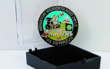 Spendenpin 032013 Maerz