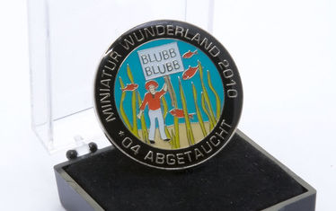 Spendenpin 042010
