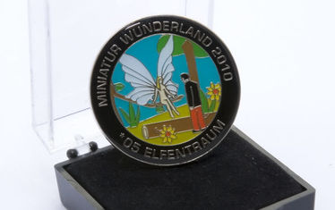 Spendenpin 052010