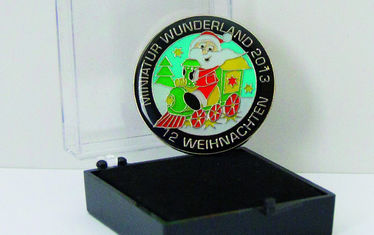 Spendenpin 122013 Dezember