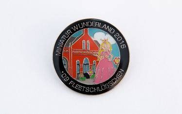 Spendenpin 092016