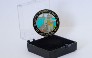 Spendenpin 102014