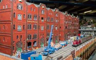 Wb 01 Kw 27 2015 Nr766