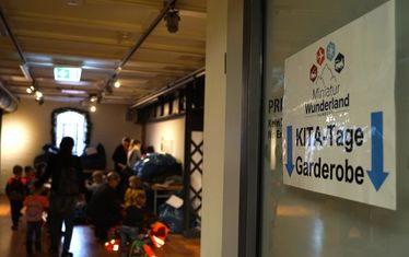 Wb 11 Kw 49 2017 Nr893