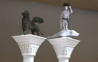 WB 06 Kw 02 2018 Nr 898 gefluegelter Loewe