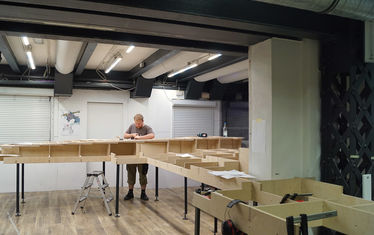 Wb 05 2018 Nr 932 Tisch Monaco