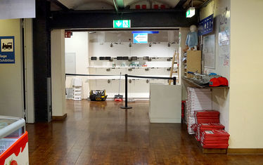 Wb 04 2018 Nr 935 Shop