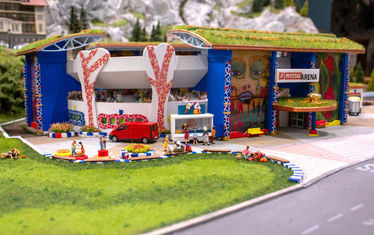 Wb 07 kw 14 2021 n 1067 oesterreich hundertwasser arena