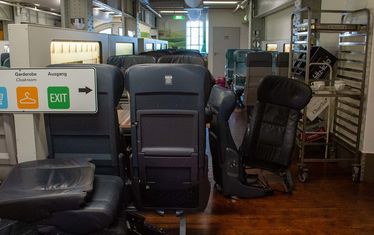 Wb 01 kw 32 2022 n 1137 ICE sitze bistro