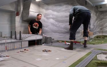 Wb 03 kw 35 2022 n 1140 airport brand