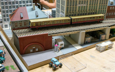 Wb 04 kw 32 2023 n 1189 geteilte stadt