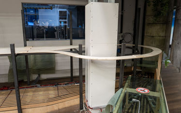 Wb 04 kw 48 2023 n 1205 schattenbahnhof regenwald