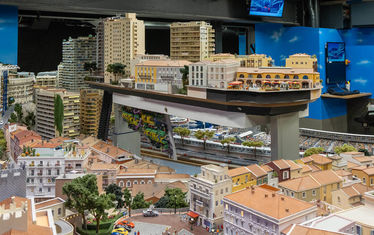 Wb 04 kw 16 2024 n 1225 monaco hebebuehne