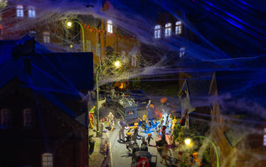 Wb 01 kw 40 2025 n 1301 knuffingen halloween