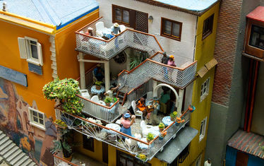 Wb 05 kw 43 2025 n 1304 valparaiso